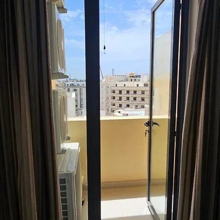 Front Sea Viewspacious 3-bedroom Apartment *